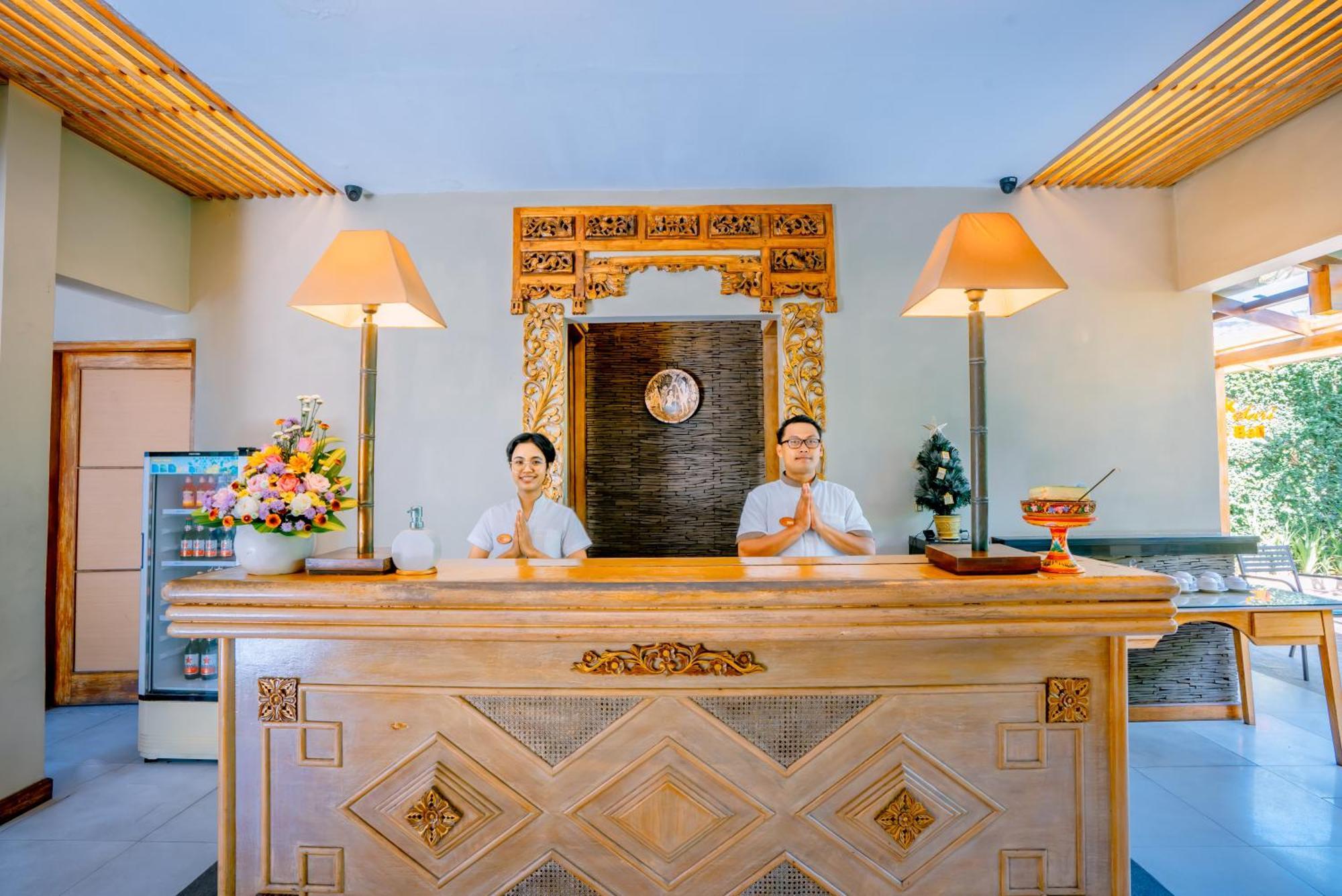 Pondok Sari Kuta Kuta Lombok Exteriör bild